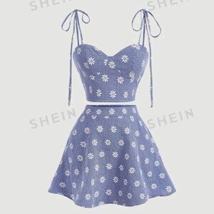 SHEIN MOD Floral Print Tie Shoulder Cami Top & Skirt
Blue / 2(XS)